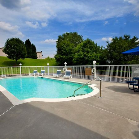 Four Points By Sheraton Charlotte/Pineville Exteriör bild